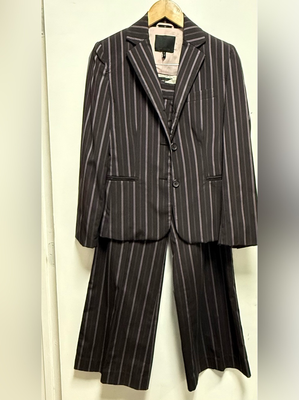 The Limited Black Pinstripe Wide-Leg Suit Pantsuit - Picture 5 of 16